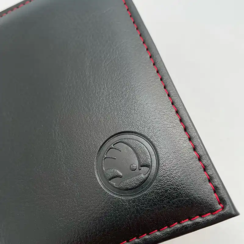 Ekspresowa dostawa SKODA SCALA KODIAQ KAROQ ETUI DOWÓD PORTFEL