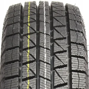 4 x OPONA LANVIGATOR ICELANDMAX 215/45R17 Zimowe Popularny